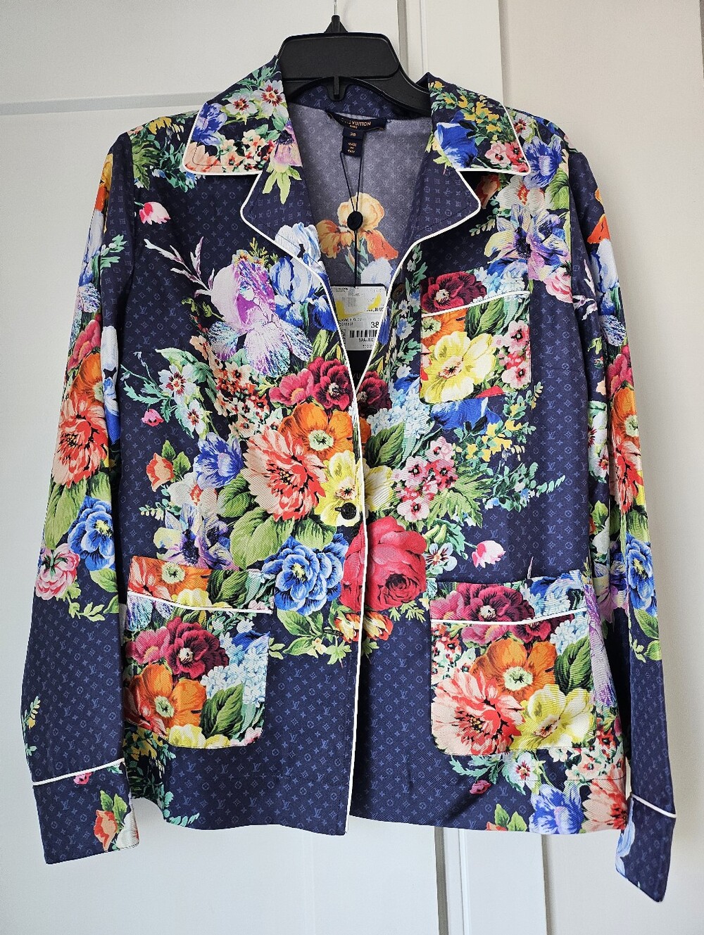 Louis Vuitton Floral silk logo shirt 38, NWT